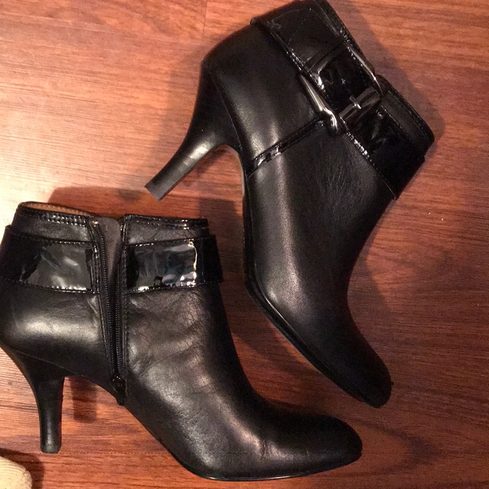 Sofft brand boots
